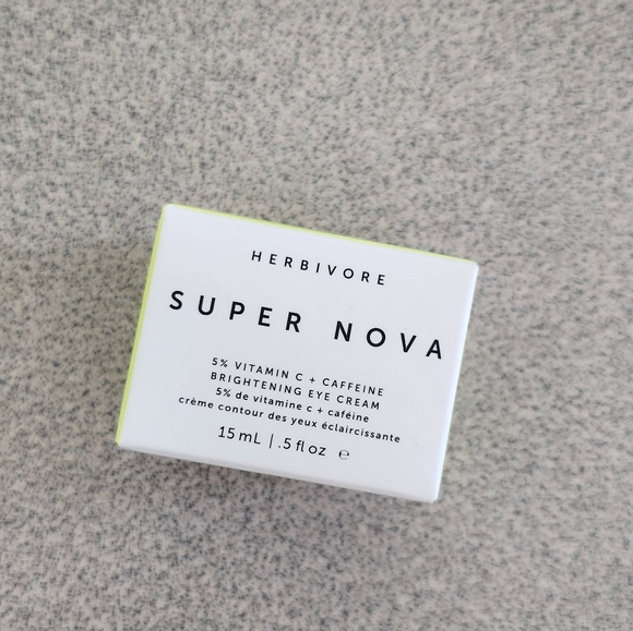 ✨NEW✨ Herbivore SUPER NOVA 5% Vitamin C + Caffeine Brightening Eye Cream - Picture 4 of 9